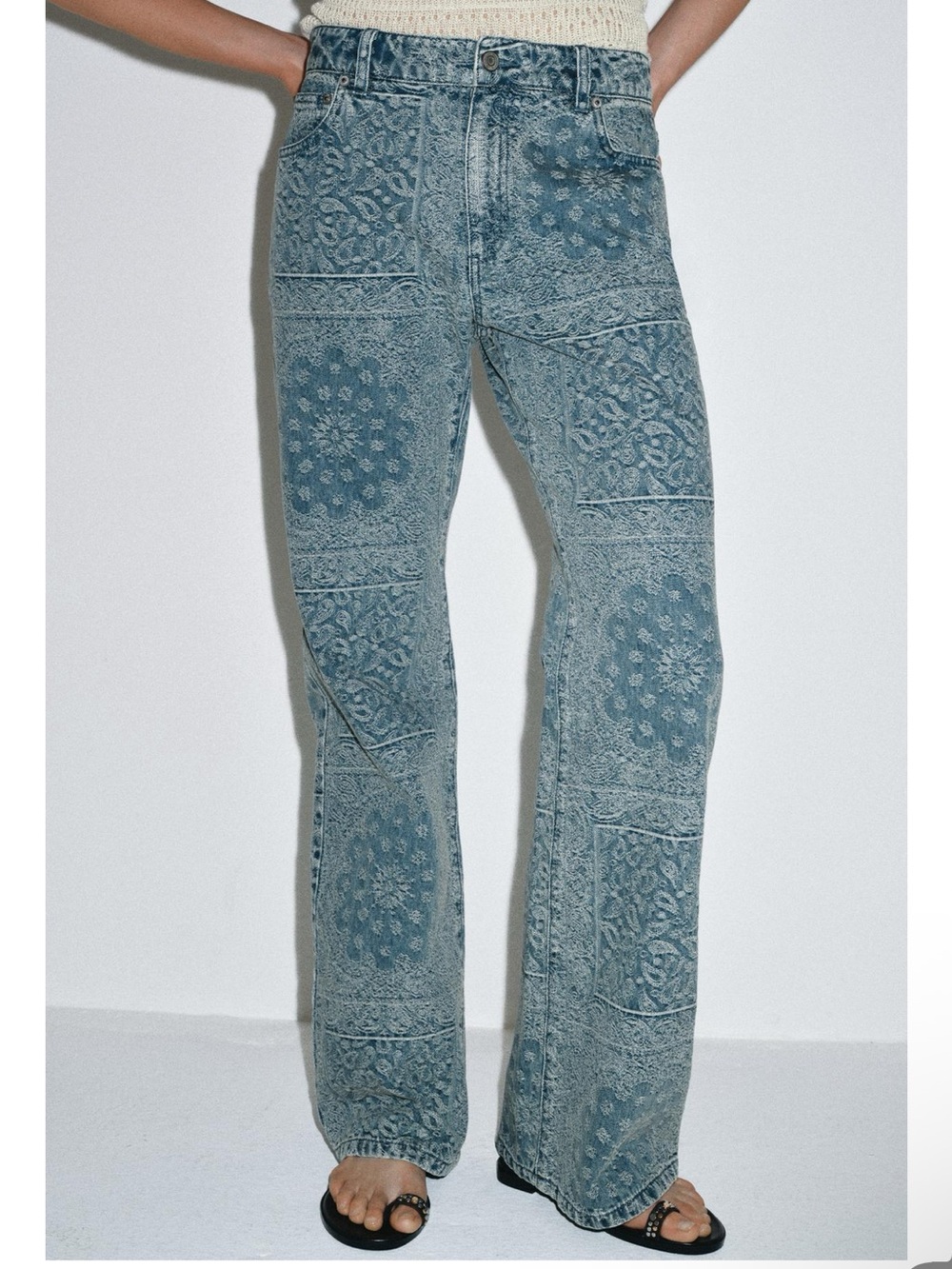 ZARA FLORAL JACQUARD FLARE JEANS